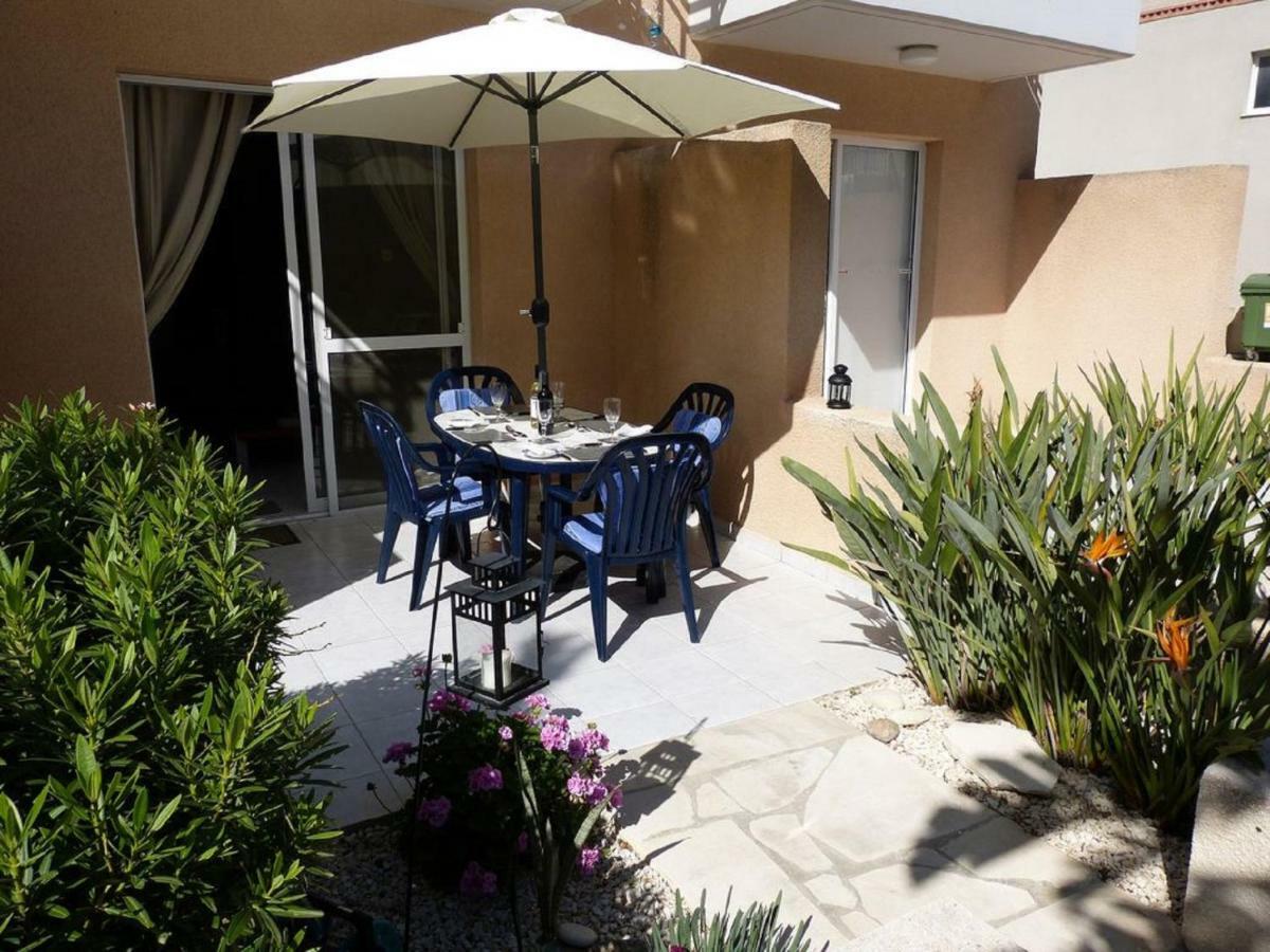 Aurora Townhouse - Complimentary Paphos Airport Transport Villa Exterior photo